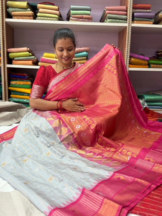 Premium Gadwal with mugu design