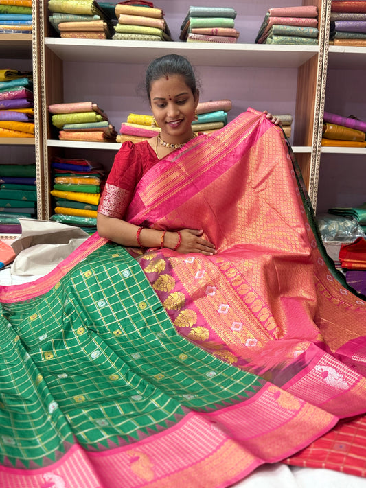 Premium Gadwal with mugu design