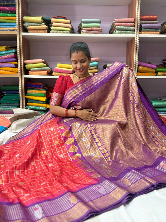 Premium Gadwal with mugu design